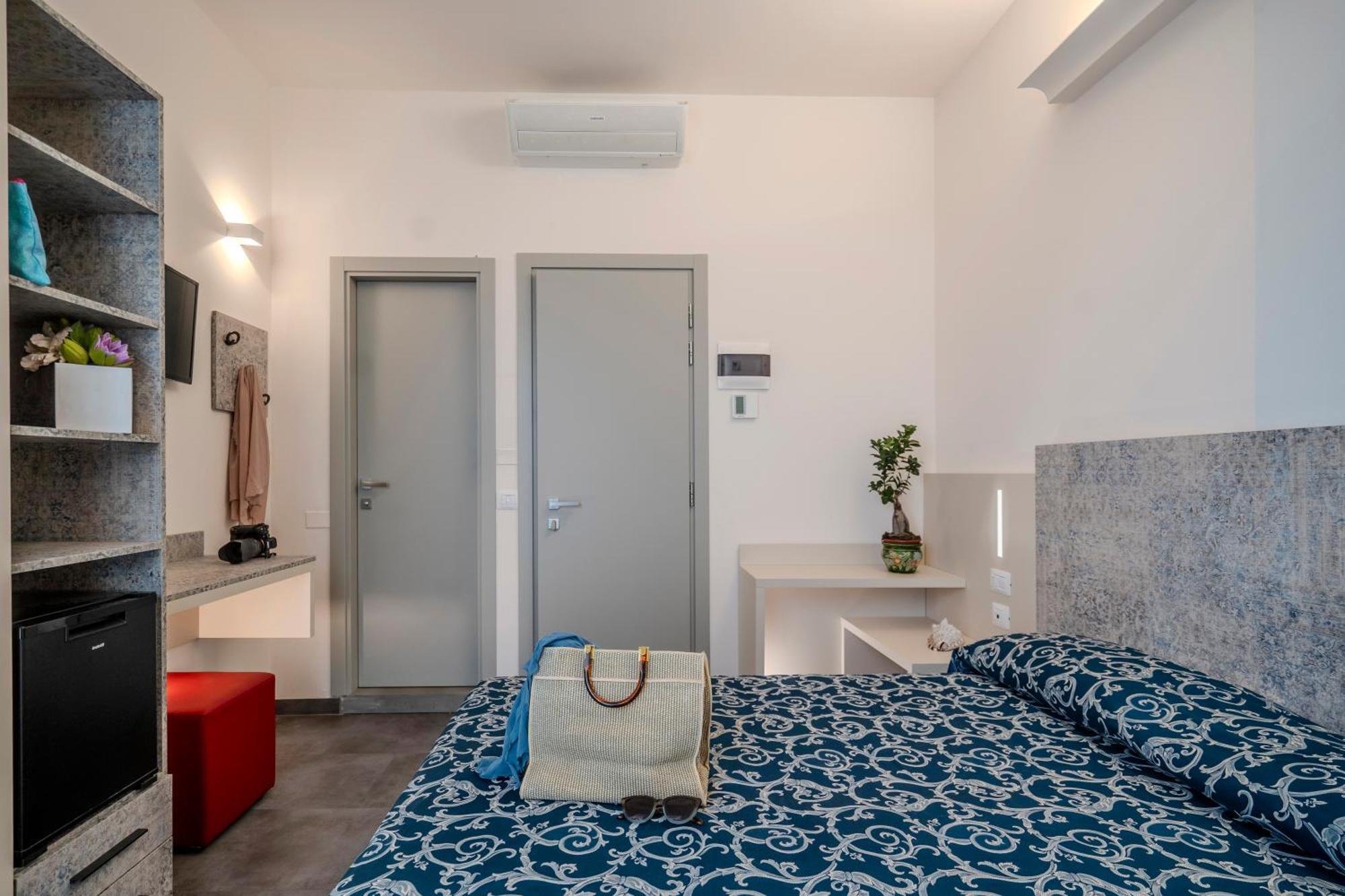 Hotel 2000 Rimini Exterior foto