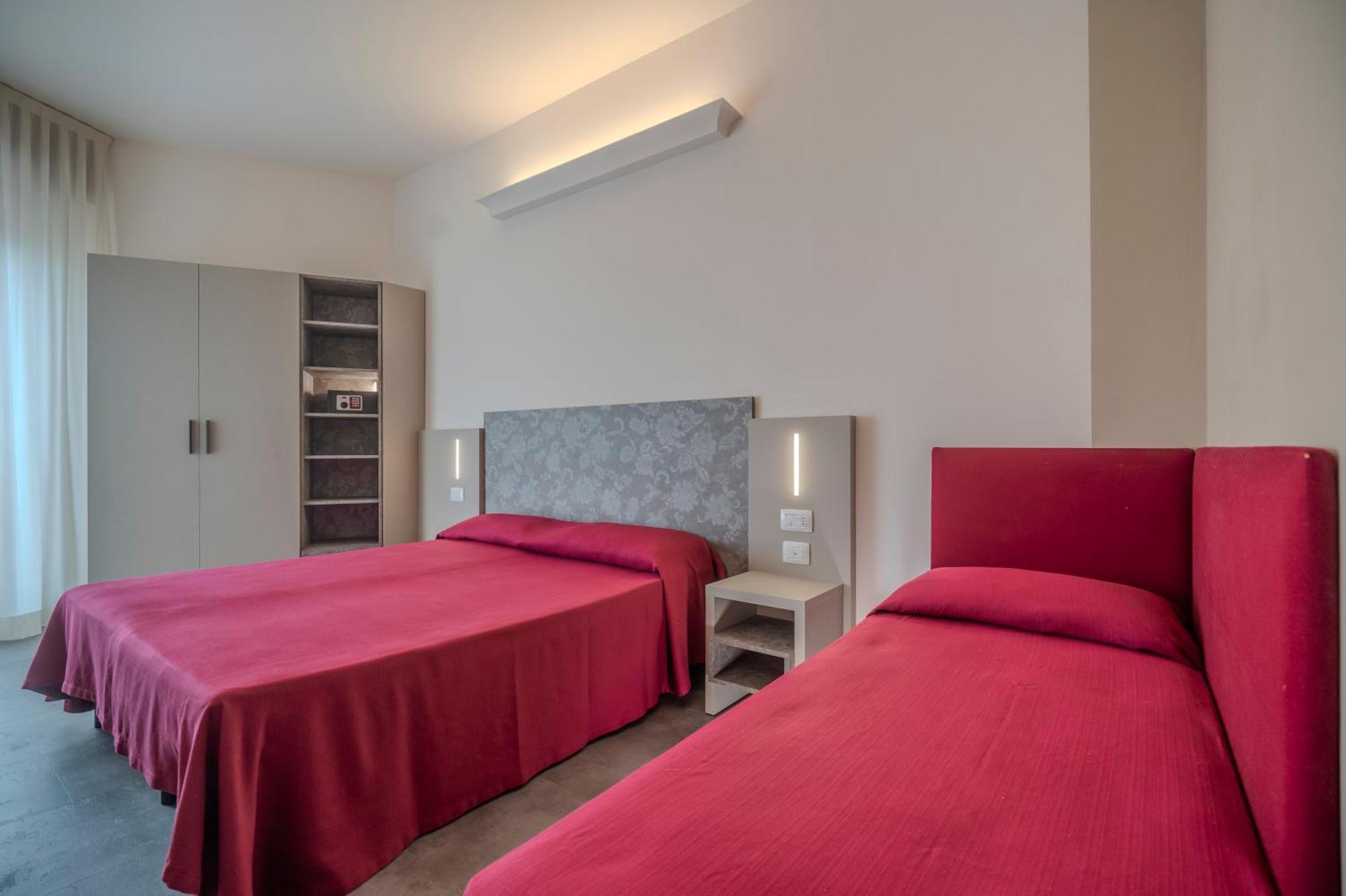 Hotel 2000 Rimini Exterior foto